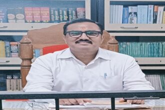 जिला उपभोक्ता विवाद प्रतितोषण आयोग लालजी तिवारी इंदौर